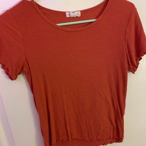 Red Full Tilt lettuce edge top